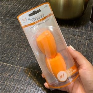 Real Techniques Sponge